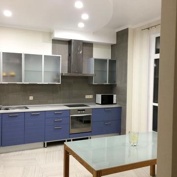 Бульварно-Кудрявська вул. (Воровського), 36