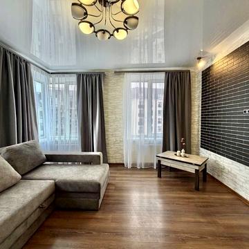 Героїв Небесної Сотні просп., 16/3