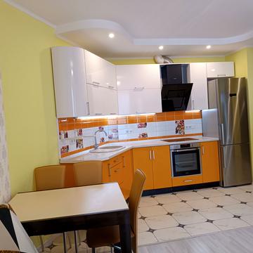 Михайла Донця вул., 2-А