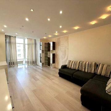 Василя Симоненка вул., 5-А