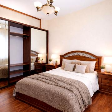 Саксаганського вул., 121