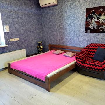 Добровольців вул. (Маршала Говорова), 10/1