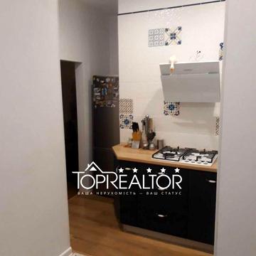 Каразіна вул., 7/9