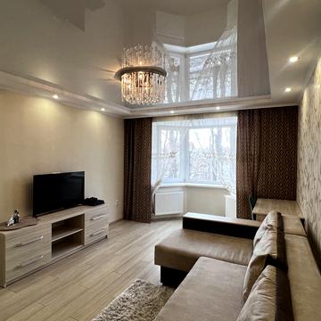 Миколаївська вул., 24