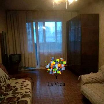 Драгоманова вул., 14