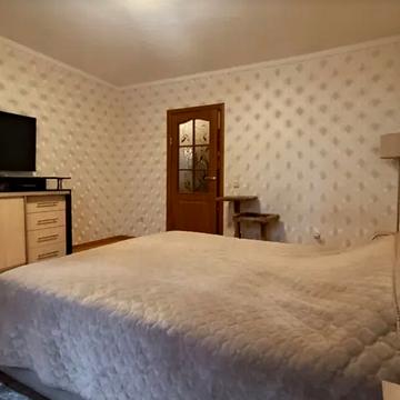 Волочиська вул., 19/2