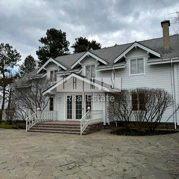 Берегова вул.