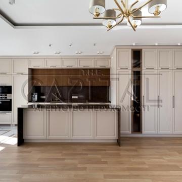 Дніпровська набережна вул., 18-А