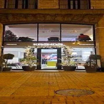 Хрещатик вул. (Kreschatic), 24