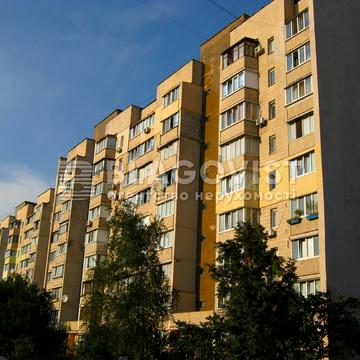 Архітектора Вербицького вул., 4