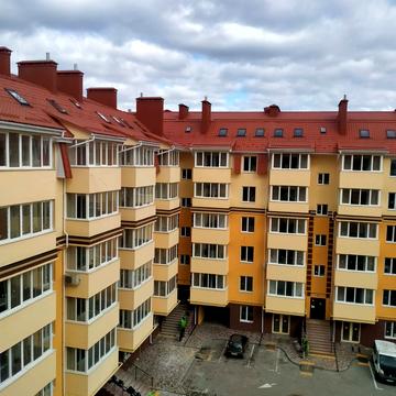 Тарасівська вул., 5