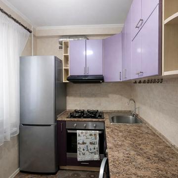 Дегтярівська вул., 15