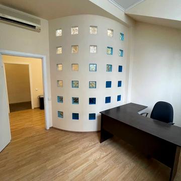 Павлівська вул., 17