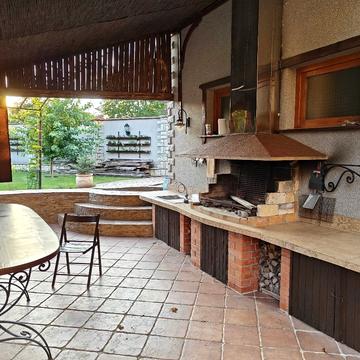 Тараса Шевченка вул., 26