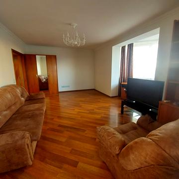 Всеволода Нестайка вул. (Олександра Мильчакова), 6