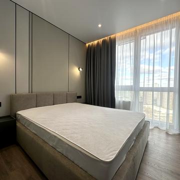 Зарічна вул., 6