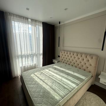 Зарічна вул., 6