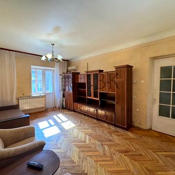 Дарвіна вул., 1