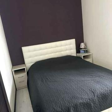 Дніпровська набережна вул., 19