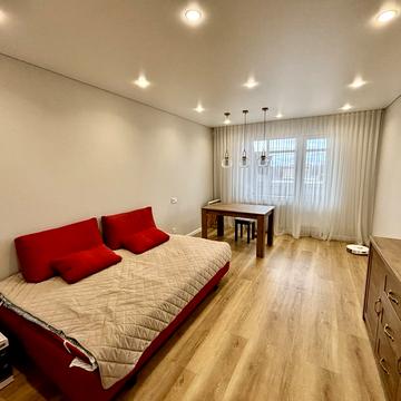 Олеся Гончара вул. (Енгельса), 19