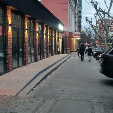 Європейська вул. (Миронова), 3