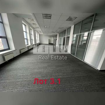 Новокостянтинівська вул., 18