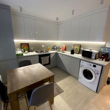 Інститутська вул., 6б