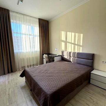 Василя Тютюнника вул. (Анрі Барбюса), 51/1А