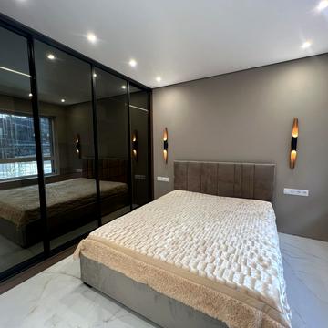 Голосіївський просп. (40-річчя Жовтня), 76