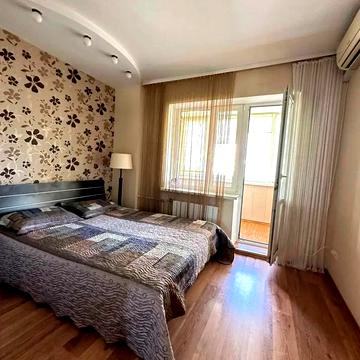 Володимира Івасюка просп. (Героїв Сталінграду), 41