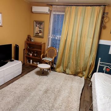 Миколи Боровського вул., 1/16г