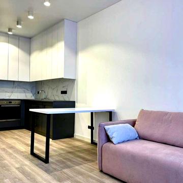 Юрія Кондратюка вул., 7