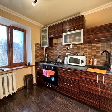 Віталія Скакуна вул. (Академіка Каблукова), 5