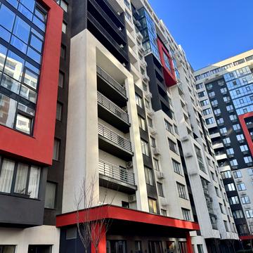 Спортивна вул., 3/2