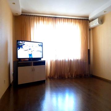 Лариси Руденко вул., 3-А