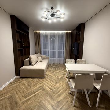 Героїв Майдану вул., (Будинок 6)