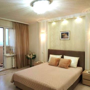 Григорія Ващенка вул., 1