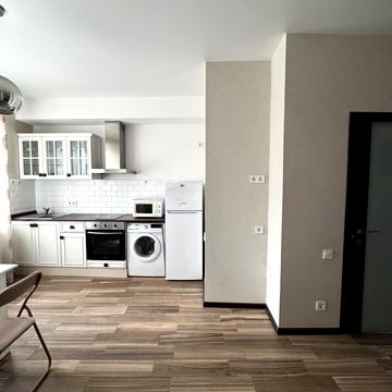 Валерія Самофалова вул. (Каманіна), 16а/2