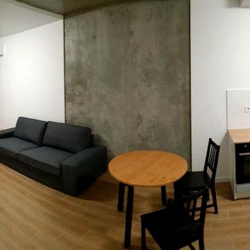 Зарічна вул., 4