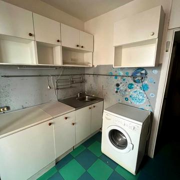 Мостицька вул., 10