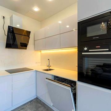 Івана Мазепи вул. (Січневого Повстання), 5