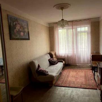 Уманська вул., 35