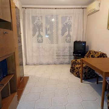 Перемоги просп., 66б