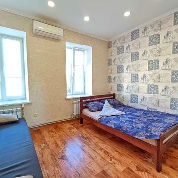 Святослава Караванського вул. (Жуковського), 7