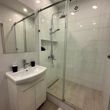 Соборна вул., 9