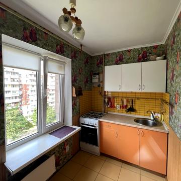 Червоної Калини просп. (Володимира Маяковського), 4-Г