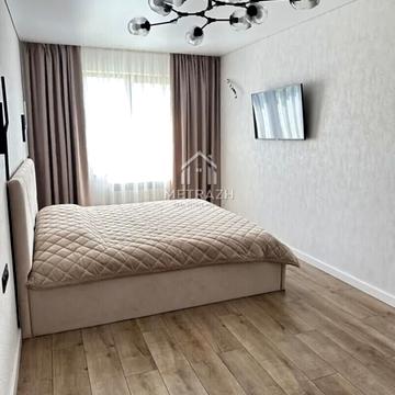 Аерокосмічний просп. (Гагаріна), 44