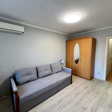 Левка Лукяненка вул. (Маршала Тимошенка), 2/4