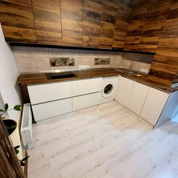 Гвардійців-Широнінців вул., 79б