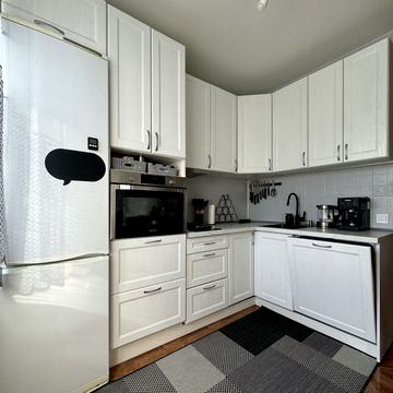 Дмитра Луценка вул. (Крейсера "Аврора"), 5